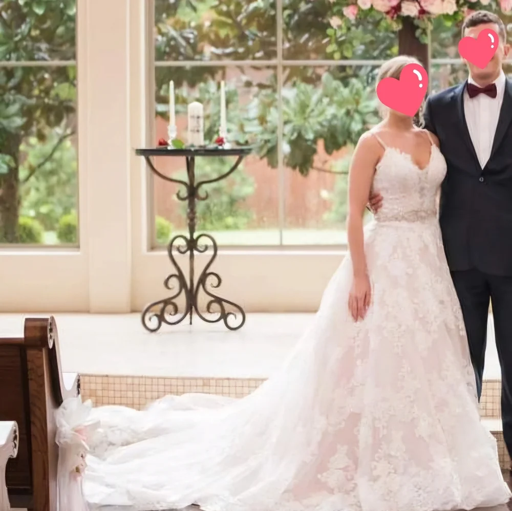 Allure Wedding Dress - Picture 4 of 5